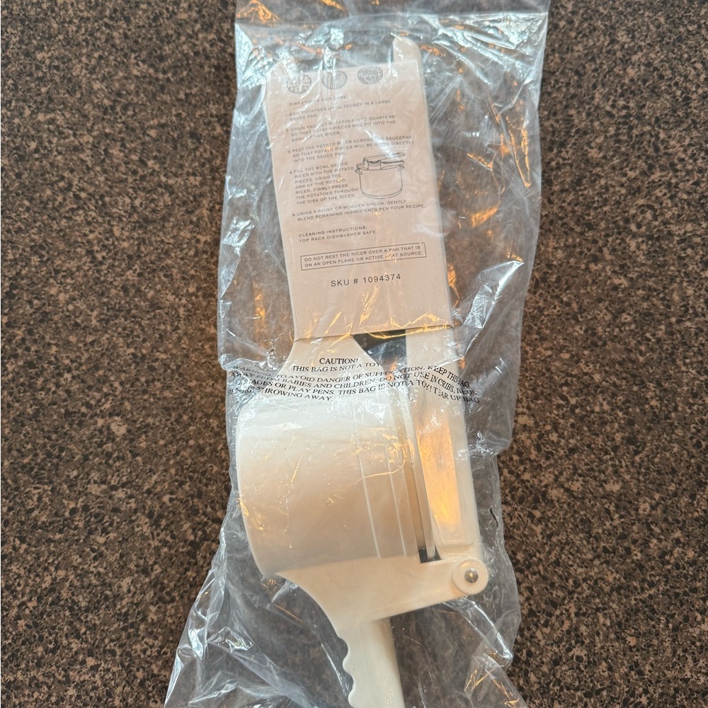 White Potato Ricer - Picture 3 of 4